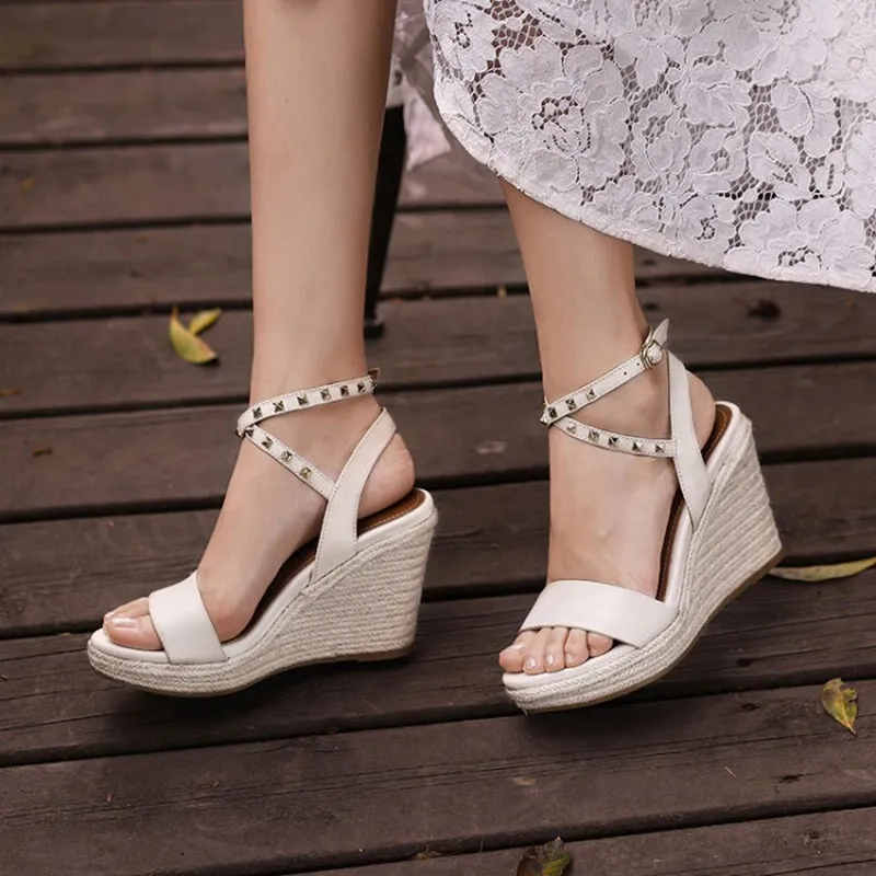 95mm Slingback Espadrille-Wedge Leather Sandals rivet-anklet in Beige/Brown