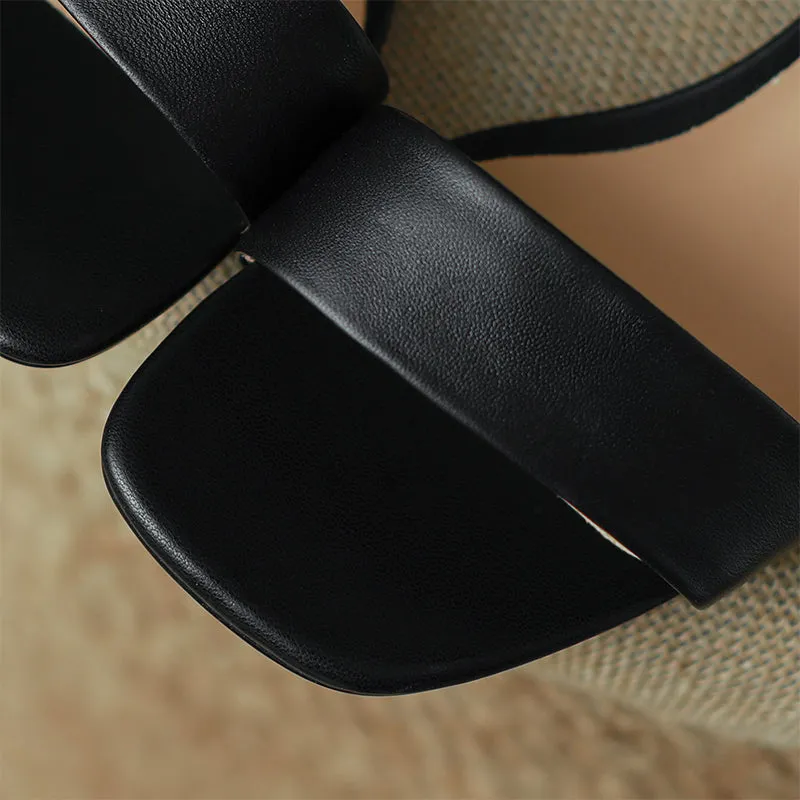 Block Heel Leather sandal Donddi Sandals in Black/Brown