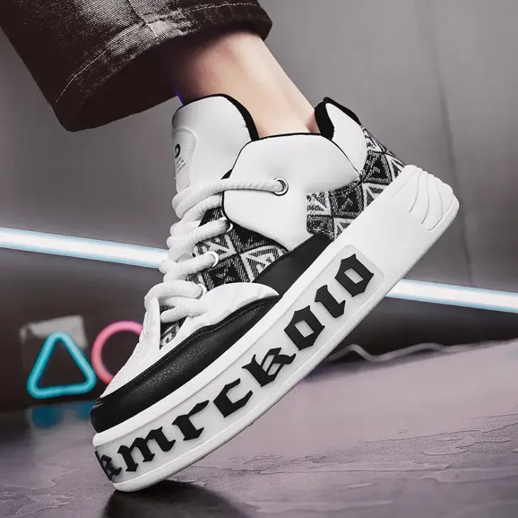 Geometric Pattern Letter Leather Sneakers